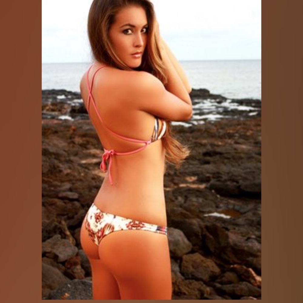 KaiKini Ikat and Coral matching set